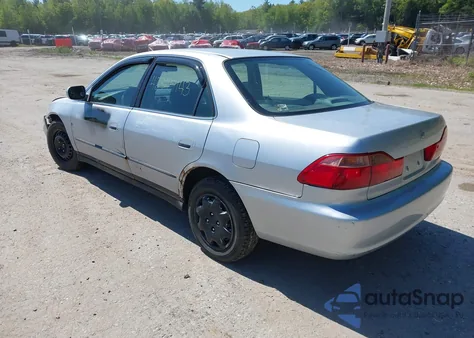 1998 Honda Accord Lx из США, поврежденный, VIN 1HGCG5649WA198405